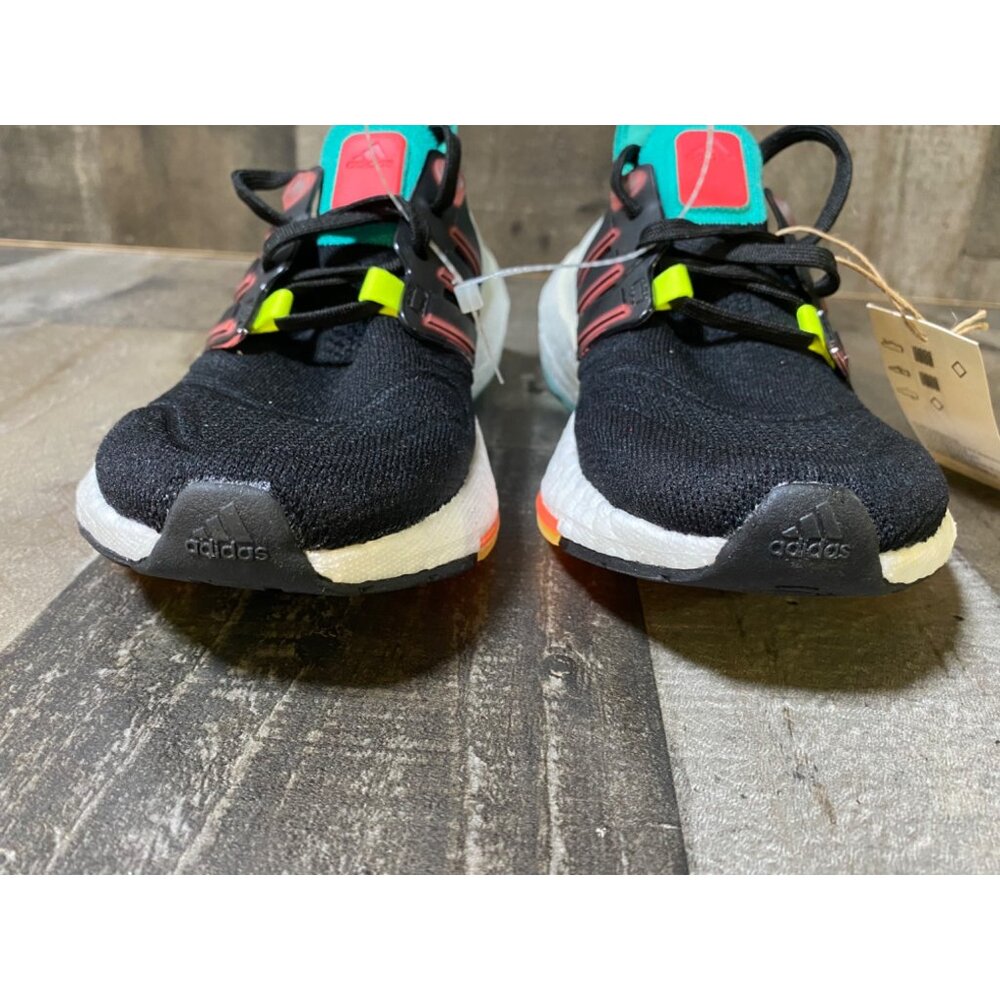 Adidas ULTRABOOST 22 J GIRL Big Kids SIZE 4 Sneaker cblack/turbo/mineus GY4516 - Picture 6 of 14